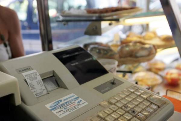 Ποιες ταμειακές μηχανές θα αποσυρθούν μέχρι τον Μάιο