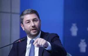 Ανδρουλάκης: Επιτακτική ανάγκη εθνικού σχεδίου για την κλιματική αλλαγή