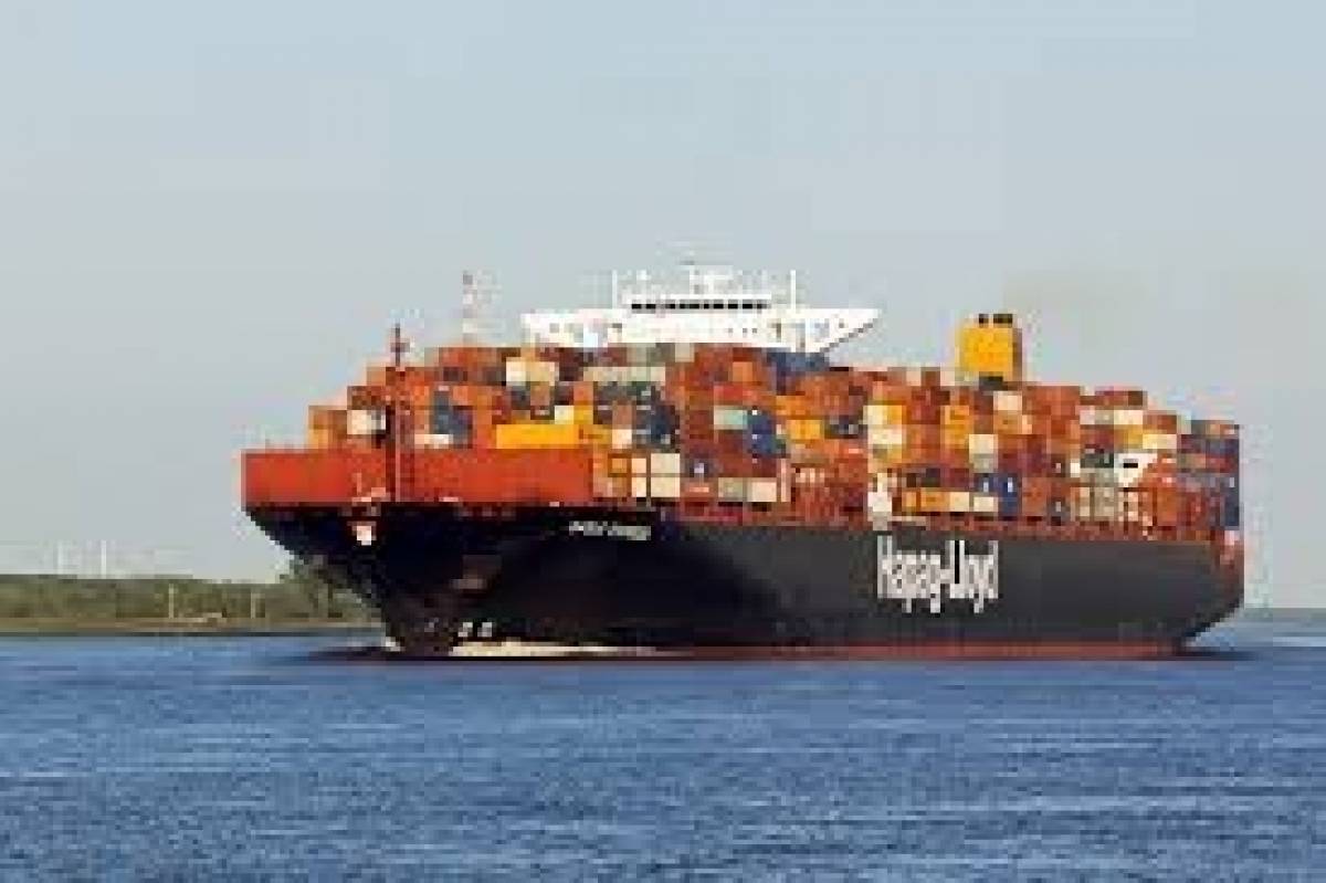 Ζημιές καταγράφει η Hapag-Lloyd