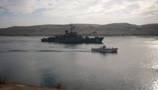 Βρετανία: Το ΠΝ θα συνοδεύει πλοία στο Στενό του Χορμούζ