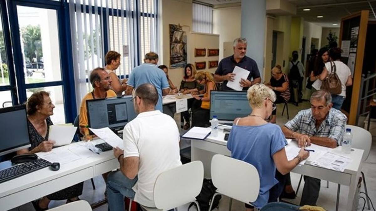 Στις 3.667 οι αιτήσεις πυρόπληκτων για το επίδομα