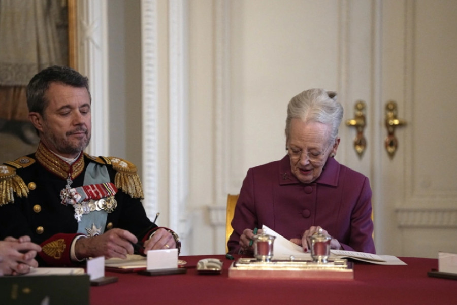 Δανία: Παραιτήθηκε η Μαργαρίτα- Νέος βασιλιάς ο Φρειδερίκος