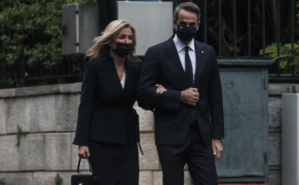 Έφυγε από τη ζωή ο πατέρας της Μαρέβας Γκραμπόφσκι