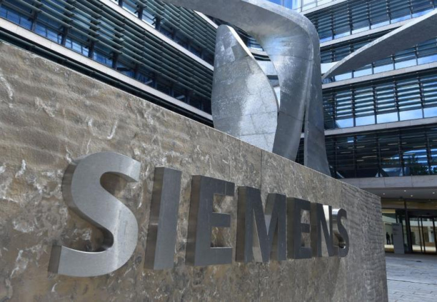 Siemens: Αποχωρεί από την αγορά της Ρωσίας
