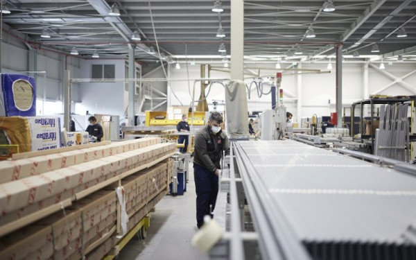 Ετήσια μείωση 8,9% στις τιμές παραγωγού στη βιομηχανία τον Νοέμβριο