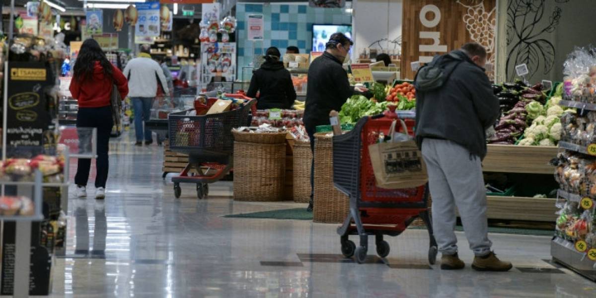 Ανοικτά τα σούπερ μάρκετ και το λιανεμπόριο-Το ωράριο λειτουργίας