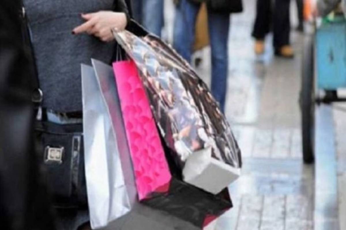 Υποχώρησε ο τζίρος στο λιανικό εμπόριο τον Ιούλιο