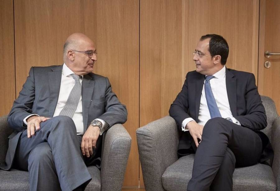 Συνάντηση Δένδια - Χριστοδουλίδη: Απόλυτη σύμπλευση Ελλάδας και Κύπρου