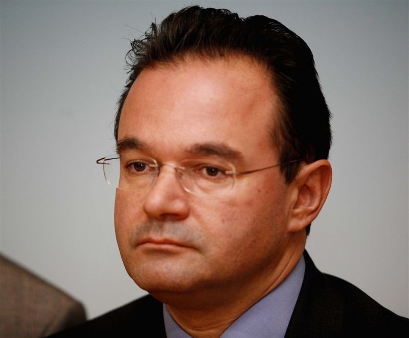 Έκθετος ο Παπακωνσταντίνου από την αλλοίωση της λίστας Λαγκάρντ - Φόβοι για τις κυβερνητικές ισορροπίες