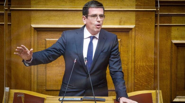 Καιρίδης: Η τροπολογία δε νομιμοποιεί παράνομους μετανάστες- Επιτρέπει την εργασία