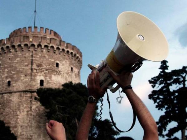 Συγκεντρώσεις υπέρ και… κατά των προσφύγων στη Θεσσαλονίκη