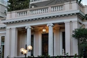 To Μαξίμου διαψεύδει μυστική συνάντηση με την Τουρκία