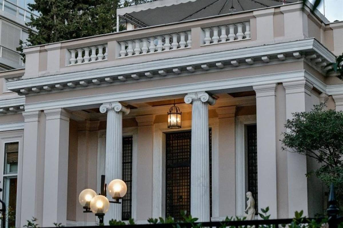 To Μαξίμου διαψεύδει μυστική συνάντηση με την Τουρκία