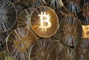 Σε ελεύθερη πτώση το bitcoin
