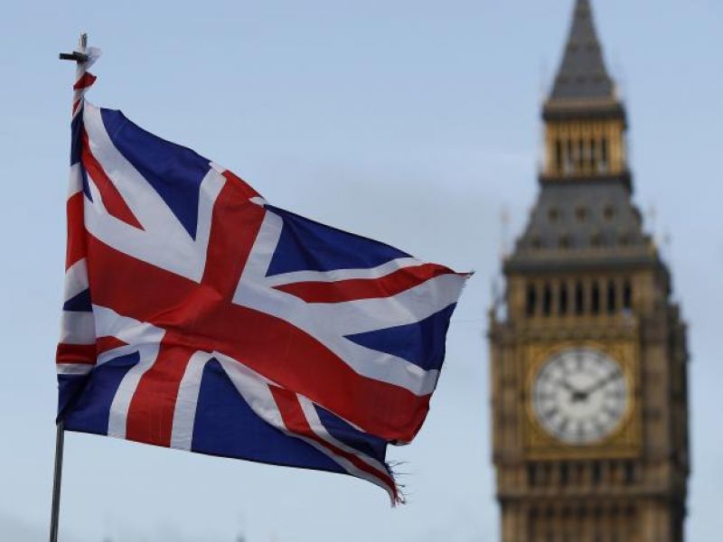 Ανήσυχοι και απογοητευμένοι οι Βρετανοί στην πρώτη μετεκλογική δημοσκόπηση