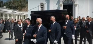 «Τελευταίο αντίο» στον Γιώργο Μπόμπολα