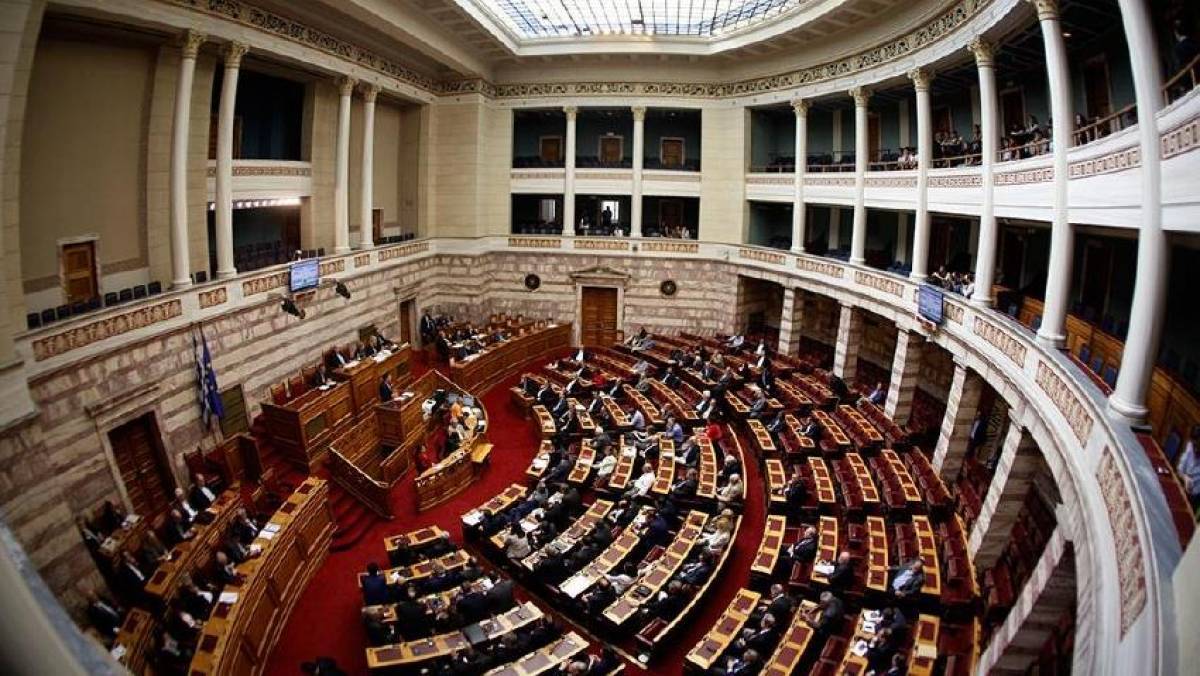 Τι προβλέπει o νέος Αναπτυξιακός Νόμος - Κατατέθηκε στη Βουλή