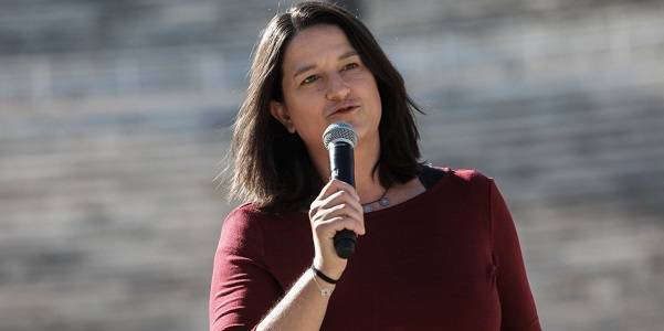 Κεραμέως: 3.000 λιγότερα κρούσματα Covid στις ηλικίες 4-18 το Σεπτέμβριο