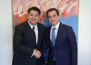 Σκρέκας: Ακόμα πιο ισχυρή η οικονομική συνεργασία Ελλάδας-ΗΠΑ