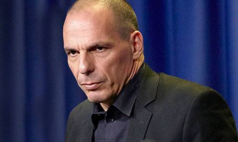 Βαρουφάκης:Όταν ο Τσίπρας δέχθηκε πλεονάσματα 3,5% τον ρώτησα «είσαι ηλίθιος;»