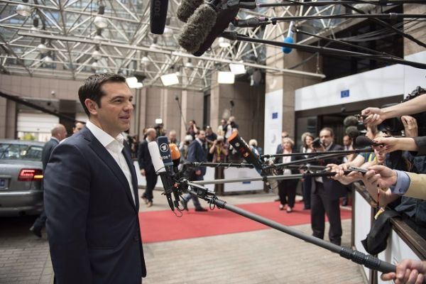Σύνοδος Κορυφής: Σε εξέλιξη το «θρίλερ»