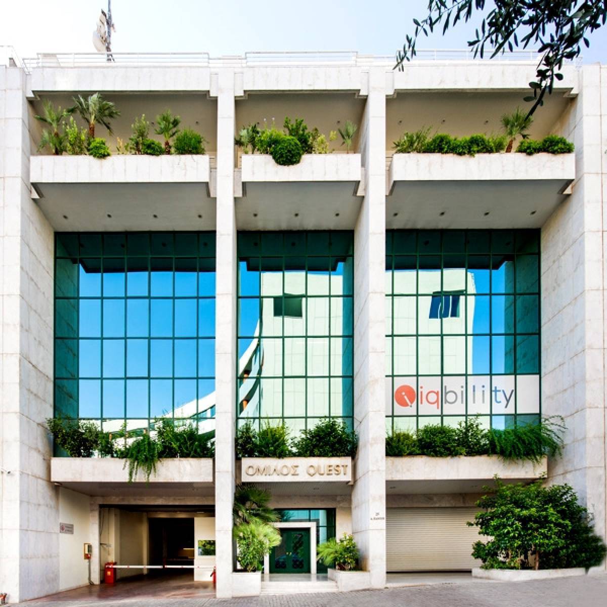 Στην κατοχή της Quest Holdings εταιρεία φωτοβολταϊκών της Αττικής
