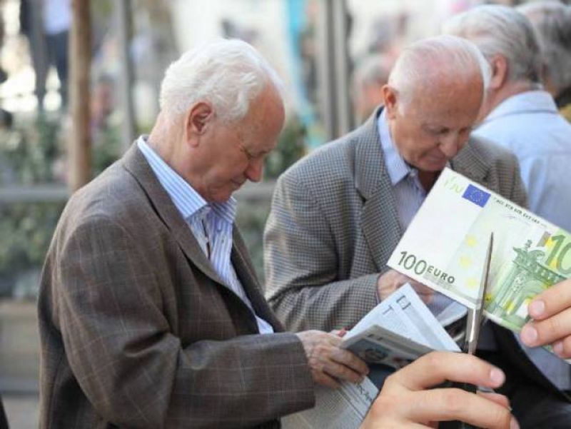 Συντάξεις: Καταργούνται οι πρόωρες – Οι απώλειες ανά ταμείο