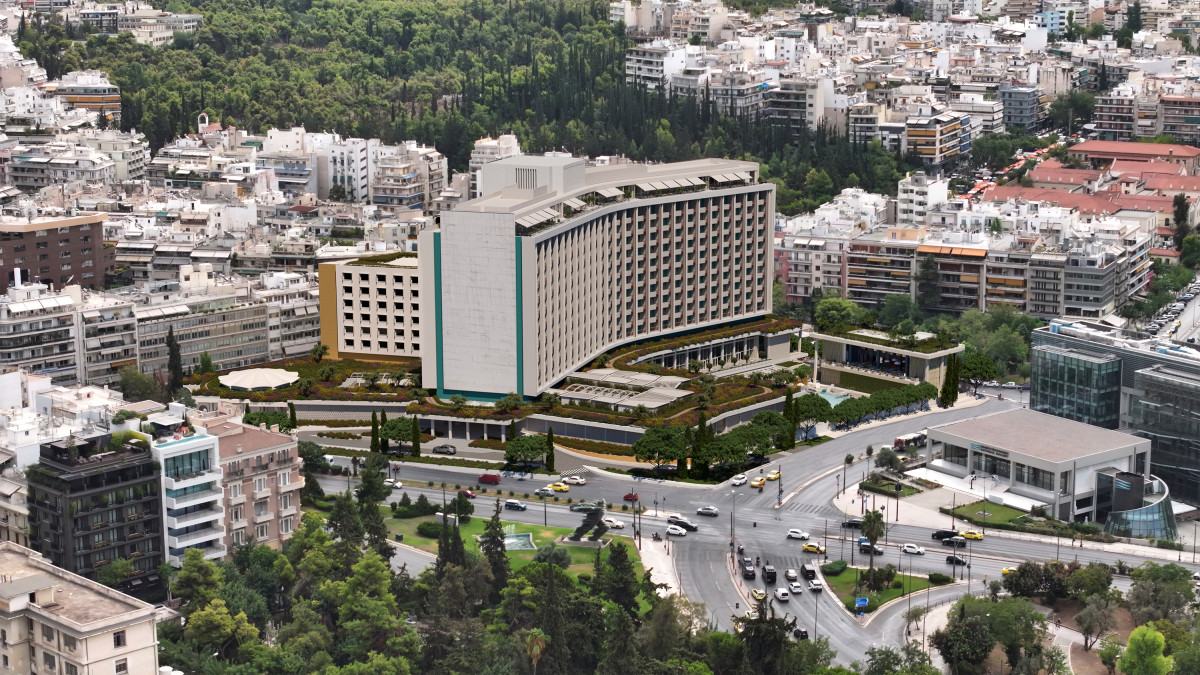 «Τhe Ilisian»: Αποκαλυπτήρια για το νέο τοπόσημο της Αθήνας (photos)
