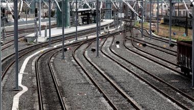 Το εμπορικό λιμάνι της Καβάλας θα αποκτήσει σιδηροδρομική σύνδεση
