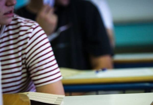 «Πρεμιέρα» Πανελλαδικών στις 6 Ιουνίου με τα ΕΠΑΛ