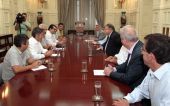 Βενιζέλος: Θα βρούμε λύσεις αλλά με ανοιχτά σχολεία