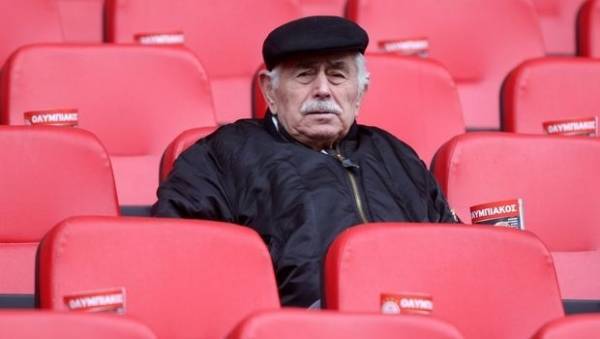 Έφυγε από τη ζωή ο θρύλος του Ολυμπιακού Ηλίας Ρωσίδης