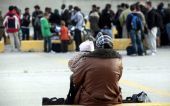 Associated Press: Μόλις 64 πρόσφυγες έχουν μετεγκατασταθεί από την Ελλάδα