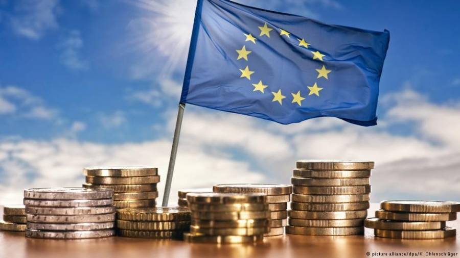 DW: «Απολύτως αναγκαίος» ένας προϋπολογισμός για την Ευρωζώνη