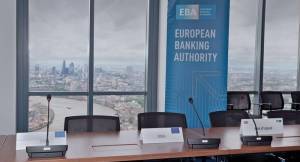 «Φρένο» στα μερίσματα και τα μπόνους βάζει η EBA