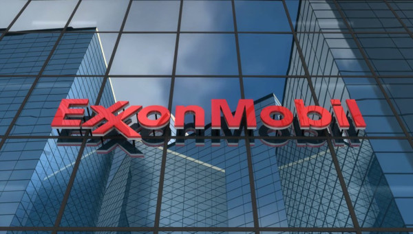 Exxon Mobil: Προβλέπει κέρδη $2,1 δισ. από την άνοδο πετρελαίου