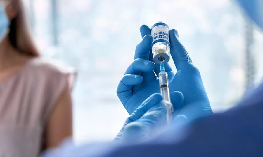 Παράταση στην αναστολή των ανεμβολίαστων υγειονομικών ζητά η ΠΟΕΔΗΝ