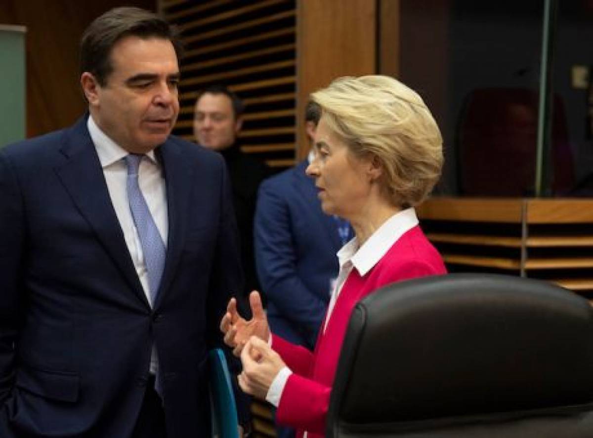Φον ντερ Λάιεν–Σχοινάς για εμβολιασμούς: Δεν είναι «κούρσα ταχύτητας»
