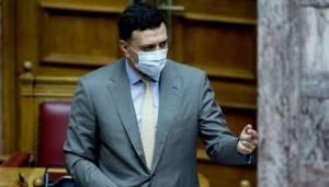 Προσλαμβάνονται 300 μόνιμοι γιατροί στις ΜΕΘ με τροπολογία Κικίλια
