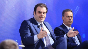 Πιερρακάκης: Η Ελλάδα διαθέτει ευκαιρίες για επενδύσεις – Διαμόρφωση αποφάσεων στο πλαίσιο του ευρύτερου γεωπολιτικού παζλ