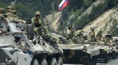 Ε.Ε.: Ικανοποίηση για την απόσυρση ρωσικών στρατευμάτων από τη Συρία