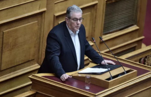Επιστολική ψήφος: Αίτημα για ονομαστική ψηφοφορία κατέθεσε το ΚΚΕ