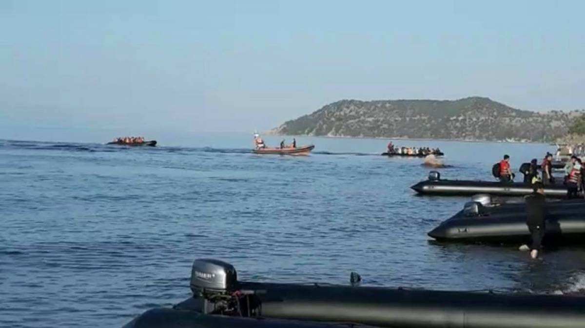 Άφιξη 90 προσφύγων και μεταναστών στη Λέσβο-Τους ελέγχει ο ΕΟΔΥ