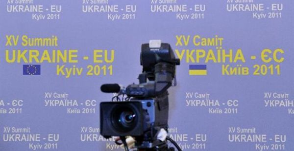 "Το Κίεβο αναμένει να υπογράψει σύντομα συμφωνία εταιρικής σχέσης με την Ευρωπαϊκή Ένωση"