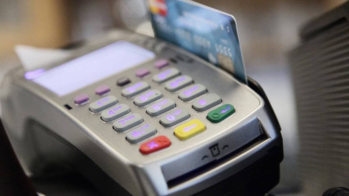 Νέα παράταση έως 30 Απριλίου για τη δήλωση επαγγελματικού λογαριασμού