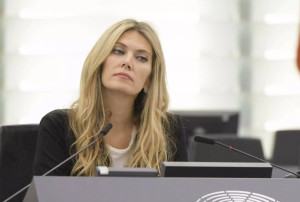 Qatargate: Επιστροφή Καϊλή στα έδρανα του Ευρωκοινοβουλίου