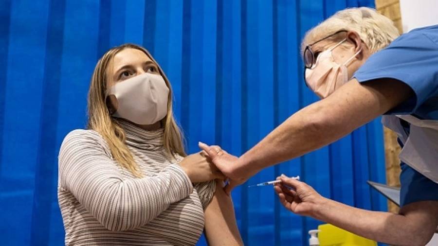 «Πράσινο φως» από τον Καναδά στο εμβόλιο των Pfizer/BioNTech