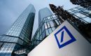 Σε ριζική αναδιοργάνωση προβαίνει η Deutsche Bank