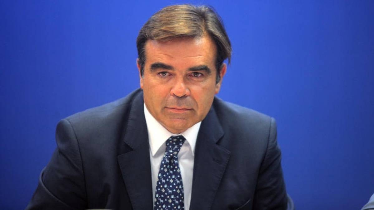 Ξεκινούν συζητήσεις με τους θεσμούς για μεταναστευτικό, αναπτυξιακά και ενεργειακά