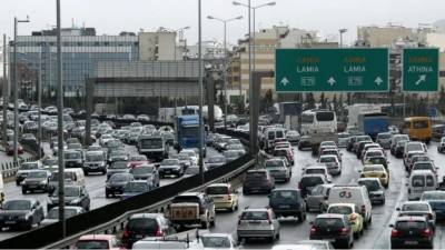 Έρευνα: Ο μέσος οδηγός έχασε 70 ώρες μποτιλιαρισμένος στην Αθήνα